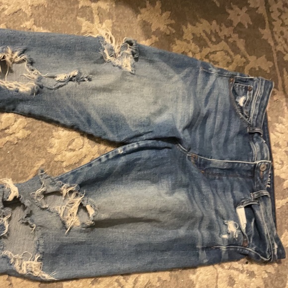 Ripped American eagle super stretch jeans - Picture 2 of 3
